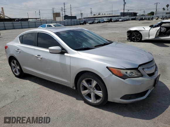 2013 Acura ILX Tech Pkg with VIN 19VDE1F78DE016398, listed as a Copart auction lot 52948375 with 170,864 mi miles and Clean Title. Bid and sale history available at carsss.com. Image 4.