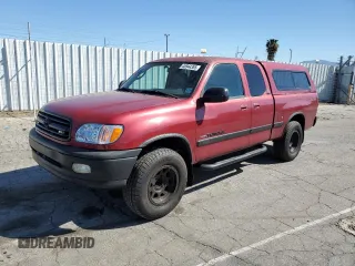 2000 Toyota Tundra SR5 with VIN 5TBRT3414YS079063, listed as a Copart auction lot 48944365 with 243,187 mi miles and Salvage Title. Bid and sale history available at DreamBid. Image 1.