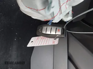 2022 Mitsubishi Outlander SEL z VIN JA4J3VA86NZ058107, wystawiony jako IAAI lot #41941277 z przebiegiem 40 352 mil mil oraz . Historia ofert i sprzedaży dostępna na DreamBid. Obrazek 11.