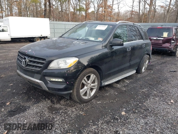 2013 Mercedes-Benz M 350 with VIN 4JGDA5HB0DA258063, listed as a IAAI auction lot 41479903 with 235,866 mi miles and . Bid and sale history available at DreamBid. Image 2.
