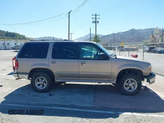1998 Ford Explorer XL z VIN 1FMZU34E4WZB50132, wystawiony jako IAAI lot #42708532 z przebiegiem 237 486 mil mil oraz . Historia ofert i sprzedaży dostępna na DreamBid. Obrazek 13.