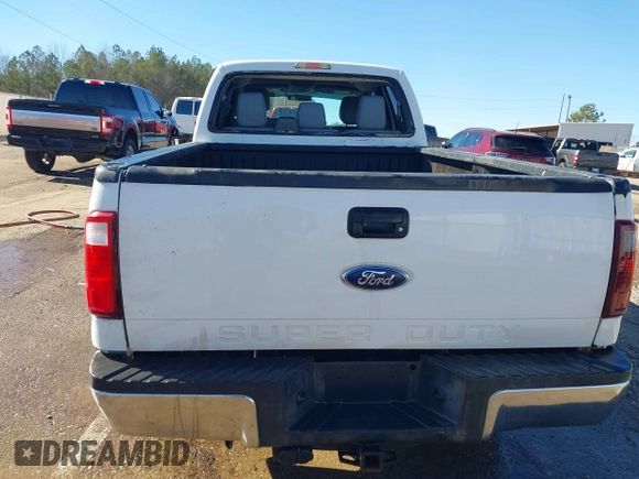 2012 Ford F-250 XL with VIN 1FT7W2B64CEA10404, listed as a IAAI auction lot 41375436 with 257,118 mi miles and . Bid and sale history available at DreamBid. Image 20.