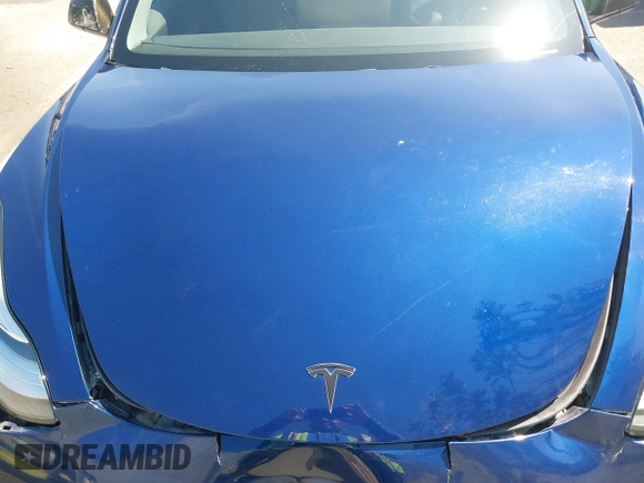 2018 Tesla Model 3 Long Range Battery with VIN 5YJ3E1EA1JF014630, listed as a IAAI auction lot 41877296 with 137,294 mi miles and . Bid and sale history available at DreamBid. Image 10.