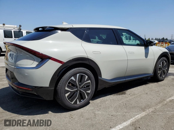 2024 Kia EV6 Wind with VIN KNDC34LA1R5617763, listed as a Copart auction lot 58790344 with 4,650 mi miles and Salvage Title. Bid and sale history available at carsss.com. Image 3.