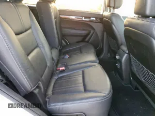 2014 Kia Sorento EX with VIN 5XYKU4A76EG431864, listed as a Copart auction lot 50921135 with 151,620 mi miles and Clean Title. Bid and sale history available at carsss.com. Image 10.