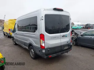 2019 Ford Transit Passenger XL with VIN 1FBAX2CM0KKA73861, listed as a IAAI auction lot 41494070 with 29,556 mi miles. Bid and sale history available at carsss.com. Image 3.