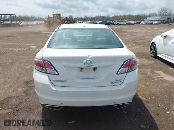 2009 Mazda 6 S Grand Touring with VIN 1YVHP82B995M09281, listed as a IAAI auction lot 42060946 with 102,423 mi miles and . Bid and sale history available at DreamBid. Image 17.