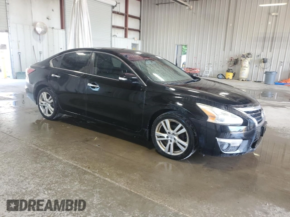 2014 Nissan Altima S with VIN 1N4BL3AP4EN259782, listed as a Copart auction lot 62100515 with 184,141 mi miles and Salvage title. Bid and sale history available at DreamBid. Image 4.