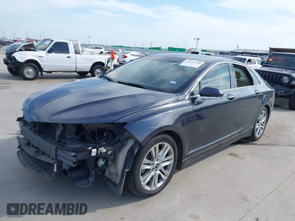 2014 Lincoln MKZ with VIN 3LN6L2GK7ER819756, listed as a IAAI auction lot 42242399 with 140,483 mi miles and . Bid and sale history available at DreamBid. Image 2.