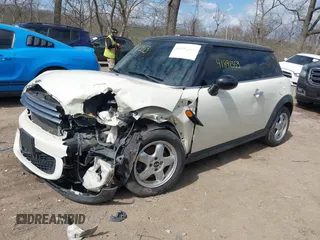 2011 MINI Hardtop with VIN WMWSU3C58BT184415, listed as a IAAI auction lot 41891353 with 149,533 mi miles and . Bid and sale history available at DreamBid. Image 2.