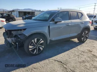 2024 Volvo XC40 Plus Bright Theme with VIN YV4L12UE4R2293380, listed as a Copart auction lot 87645985 with 12,288 mi miles and Salvage Title. Bid and sale history available at carsss.com. Image 1.