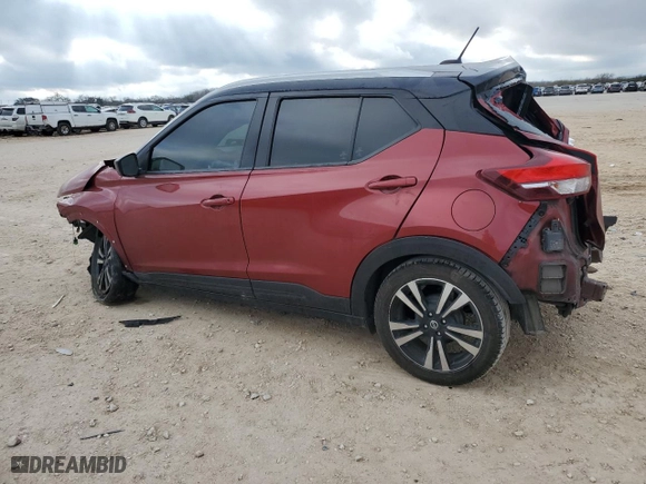 2018 Nissan Kicks SV with VIN 3N1CP5CU6JL527908, listed as a Copart auction lot 43878705 with 81,433 mi miles and Salvage Title. Bid and sale history available at carsss.com. Image 2.
