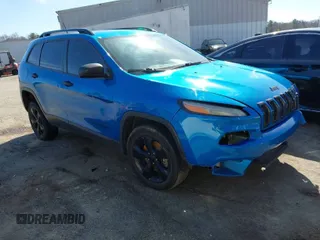 2017 Jeep Cherokee Sport with VIN 1C4PJLAB3HW643514, listed as a IAAI auction lot 41596841 with 207,935 mi miles. Bid and sale history available at carsss.com. Image 1.