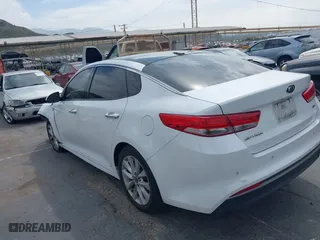 2017 Kia Optima EX with VIN 5XXGU4L38HG134961, listed as a IAAI auction lot 41976191 with 91,874 mi miles. Bid and sale history available at carsss.com. Image 3.
