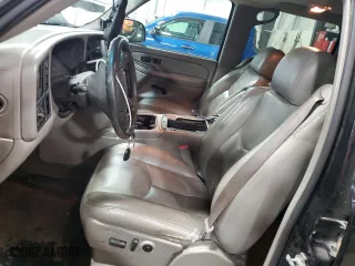 2005 Chevrolet Silverado 1500 LS with VIN 2GCEK13T251106134, listed as a Copart auction lot 52896995 with 160,423 mi miles and Salvage Title. Bid and sale history available at carsss.com. Image 7.