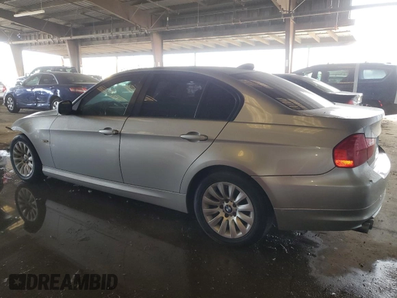2009 BMW 3 Series 328i with VIN WBAPH77529NL82255, listed as a Copart auction lot 45608355 with 110,097 mi miles and Salvage Title. Bid and sale history available at carsss.com. Image 2.