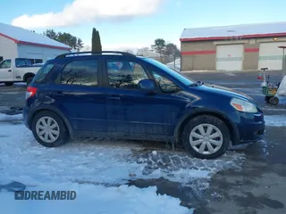 2011 Suzuki SX4 Crossover with VIN JS2YB5A36B6303972, listed as a IAAI auction lot 41528374 with 1 mi miles. Bid and sale history available at carsss.com. Image 12.