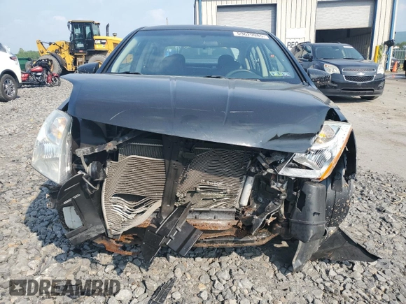 2011 Nissan Sentra SR z VIN 3N1AB6APXBL617718, wystawiony jako Copart lot #59629985 z przebiegiem 60 685 mil mil oraz Szkoda całkowita • Salvage title. Historia ofert i sprzedaży dostępna na DreamBid. Obrazek 5.