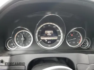 2013 Mercedes-Benz E 350 with VIN WDDKJ5KB7DF190650, listed as a Copart auction lot 44442755 with 194,823 mi miles and Salvage title. Bid and sale history available at DreamBid. Image 9.