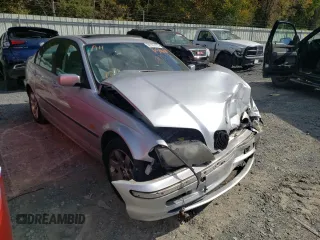 1999 BMW 3 Series 323i with VIN WBAAM3330XFP54620, listed as a Copart auction lot 81146343 with 90,790 mi miles and Salvage Title. Bid and sale history available at carsss.com. Image 1.