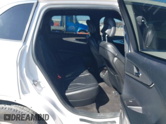2018 Lincoln MKX Premiere z VIN 2LMPJ6JR7JBL45554, wystawiony jako IAAI lot #41866850 z przebiegiem 90 685 mil mil oraz . Historia ofert i sprzedaży dostępna na DreamBid. Obrazek 8.