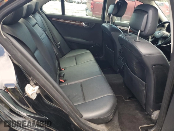 2009 Mercedes-Benz C 300 Sport with VIN WDDGF81X59F206485, listed as a Copart auction lot 60905755 with 179,350 mi miles and Salvage title. Bid and sale history available at DreamBid. Image 10.