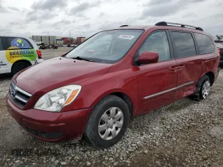 2008 Hyundai Entourage GLS z VIN KNDMC233X86054702, wystawiony jako Copart lot #51564475 z przebiegiem 129 275 mil mil oraz Szkody całkowita. Historia ofert i sprzedaży dostępna na DreamBid. Obrazek 1.