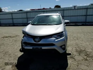 2017 Toyota RAV4 XLE with VIN 2T3WFREV0HW358286, listed as a Copart auction lot 51365425 with 39,953 mi miles and Salvage Title. Bid and sale history available at DreamBid. Image 10.