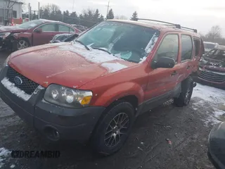 2006 Ford Escape XLT with VIN 1FMYU03Z66KD02998, listed as a IAAI auction lot 41414402 with 102,147 mi miles. Bid and sale history available at carsss.com. Image 17.