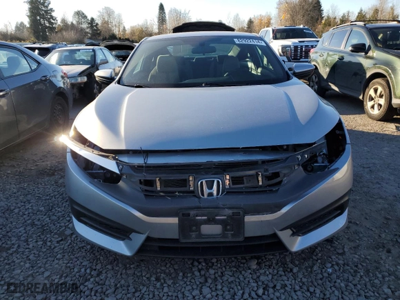 2018 Honda Civic Coupe LX with VIN 2HGFC4B53JH305007, listed as a Copart auction lot 82922414 with 75,387 mi miles and Salvage Title. Bid and sale history available at carsss.com. Image 5.