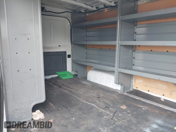 2020 Nissan NV Cargo SV z VIN 1N6BF0KM7LN809782, wystawiony jako IAAI lot #41962006 z przebiegiem 113 670 mil mil oraz . Historia ofert i sprzedaży dostępna na DreamBid. Obrazek 8.