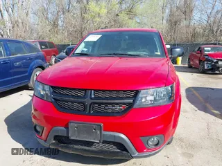 2019 Dodge Journey SE with VIN 3C4PDCBB6KT857285, listed as a IAAI auction lot 41918380 with 115,120 mi miles and . Bid and sale history available at DreamBid. Image 6.