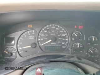 2002 Chevrolet Silverado 1500HD LT z VIN 1GCGK13U12F103442, wystawiony jako Copart lot #64629124 z przebiegiem 211 753 mil mil oraz Czysty tytuł • Clean title. Historia ofert i sprzedaży dostępna na DreamBid. Obrazek 9.