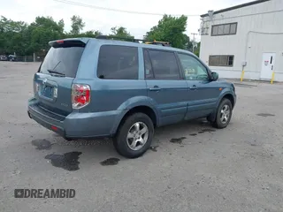 2007 Honda Pilot EX-L with VIN 2HKYF18597H505684, listed as a IAAI auction lot 42635027 with Not provided miles and . Bid and sale history available at DreamBid. Image 4.