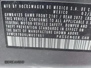 2020 Volkswagen Jetta S с VIN 3VWCB7BU6LM037651, выставлен на аукционе IAAI как лот 41664942 с пробегом 72 918 миль миль и . История ставок и продаж доступна на DreamBid. Изображение 9.