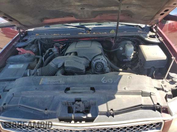 2008 Chevrolet Suburban LTZ with VIN 3GNFC16058G279202, listed as a Copart auction lot 49481725 with 286,774 mi miles and Salvage title. Bid and sale history available at DreamBid. Image 14.