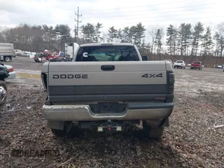 1998 Dodge Ram 2500 with VIN 3B7KF22D1WG102284, listed as a IAAI auction lot 41558563 with 1 mi miles. Bid and sale history available at carsss.com. Image 16.