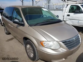 2007 Chrysler Town & Country LWB LX with VIN 2A4GP44R57R166826, listed as a IAAI auction lot 41761230 with 73,432 mi miles. Bid and sale history available at carsss.com. Image 1.