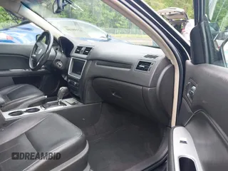 2010 Mercury Milan Premier with VIN 3MEHM0JG1AR602778, listed as a IAAI auction lot 42199080 with 163,158 mi miles and . Bid and sale history available at DreamBid. Image 5.