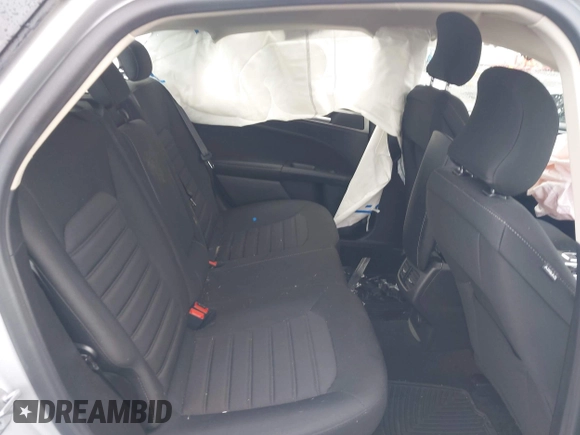 2019 Ford Fusion SE with VIN 3FA6P0HD7KR245691, listed as a IAAI auction lot 42023751 with 32,622 mi miles. Bid and sale history available at carsss.com. Image 8.