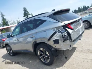 2025 Hyundai Tucson SEL z VIN 5NMJB3DE9SH554856, wystawiony jako IAAI lot #42460268 z przebiegiem 688 mil mil oraz . Historia ofert i sprzedaży dostępna na DreamBid. Obrazek 15.