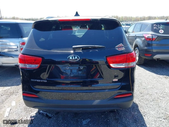 2016 Kia Sorento LX with VIN 5XYPG4A33GG003845, listed as a IAAI auction lot 42038701 with 73,234 mi miles. Bid and sale history available at carsss.com. Image 16.