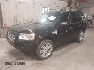 2010 Land Rover LR2 HSE z VIN SALFT2BN8AH185156, wystawiony jako IAAI lot #42581108 z przebiegiem 191 881 mil mil oraz . Historia ofert i sprzedaży dostępna na DreamBid. Obrazek 2.