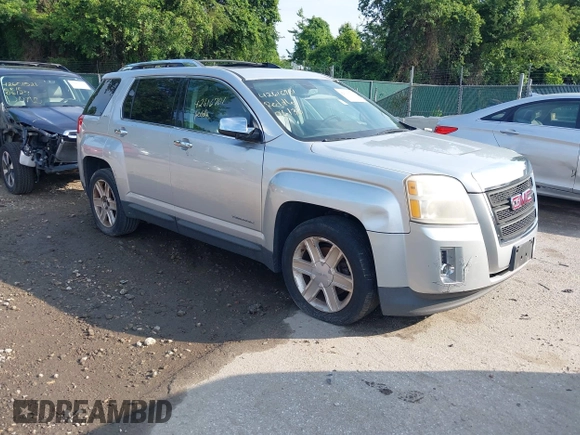 2011 GMC Terrain SLT-2 z VIN 2CTALWEC7B6202463, wystawiony jako IAAI lot #42616701 z przebiegiem 218 551 mil mil oraz . Historia ofert i sprzedaży dostępna na DreamBid. Obrazek 1.