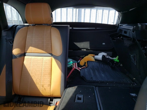 2018 Land Rover Range Rover Velar R-Dynamic HSE with VIN SALYM2RV5JA709397, listed as a Copart auction lot 45673293 with 0 mi miles. Bid and sale history available at carsss.com. Image 10.