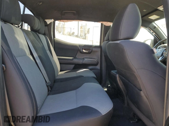 2022 Toyota Tacoma SR z VIN 3TMCZ5AN5NM506941, wystawiony jako Copart lot #52349755 z przebiegiem 46 013 mil mil oraz Szkoda całkowita • Salvage title. Historia ofert i sprzedaży dostępna na DreamBid. Obrazek 10.