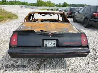 1986 Chevrolet Monte Carlo Sport с VIN 1G1GZ37G1GR208234, выставлен на аукционе Copart как лот 57203224 с пробегом Не указан миль и Чистый • Clean title. История ставок и продаж доступна на DreamBid. Изображение 6.