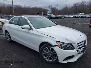 2015 Mercedes-Benz C-Class C 300 Luxury with VIN 55SWF4KBXFU052095, listed as a IAAI auction lot 41792142 with 104,177 mi miles. Bid and sale history available at carsss.com. Image 17.