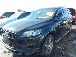 2013 Audi Q7 3.0T Premium Plus with VIN WA1LGAFE7DD002922, listed as a IAAI auction lot 41420595 with 160,751 mi miles. Bid and sale history available at carsss.com. Image 6.