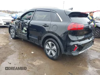 2020 Kia Niro LX with VIN KNDCB3LC5L5442939, listed as a IAAI auction lot 42006101 with 93,689 mi miles and . Bid and sale history available at DreamBid. Image 3.